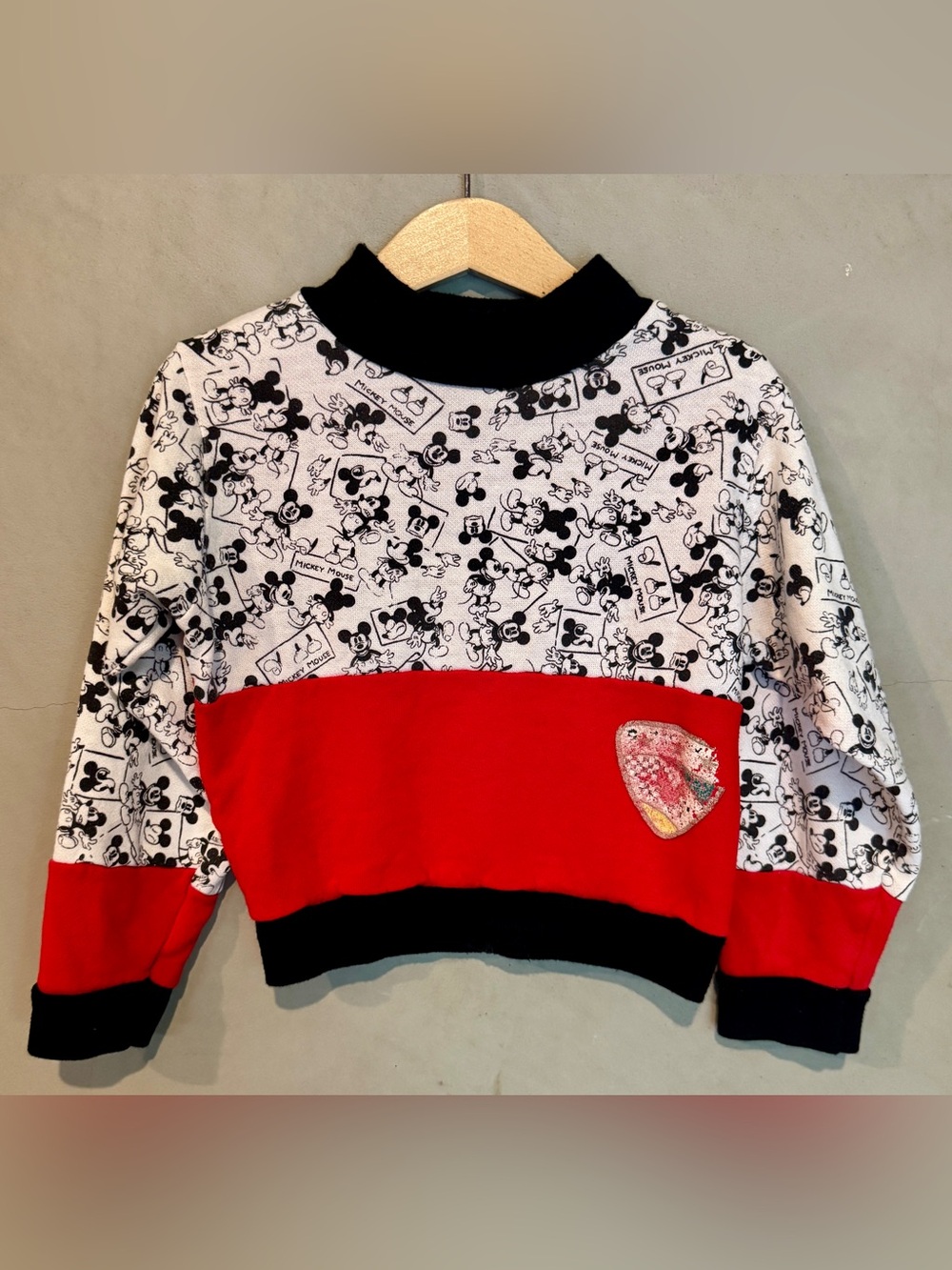 Vintage 80’s Disney Jog Togs Mickey Mouse lightweight sweatshirt best 2T